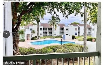 4654 NW 97th Ct in Doral, FL - Building Photo - Building Photo