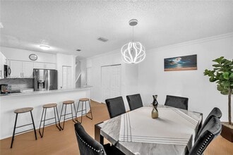 2218 SE 26th Ln in Homestead, FL - Building Photo - Building Photo