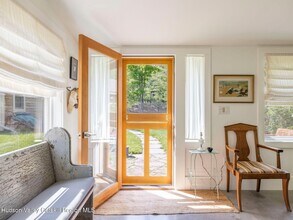 21 Cricket Ridge in Woodstock, NY - Building Photo - Building Photo