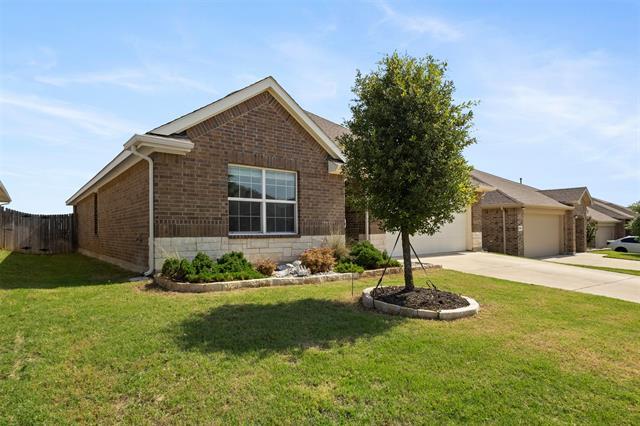 6112 Fall Creek Ln