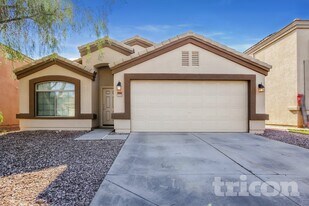 23943 W Hadley St in Buckeye, AZ - Building Photo