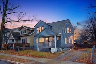 16189 San Juan Dr in Detroit, MI - Building Photo