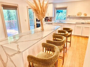 175 River Ct Pkwy in Atlanta, GA - Building Photo - Building Photo