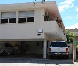 766 Wiliwili St in Honolulu, HI - Building Photo - Building Photo