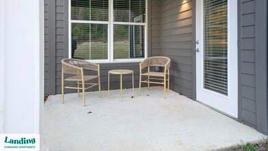 2800 Milan Ct in Birmingham, AL - Foto de edificio - Building Photo