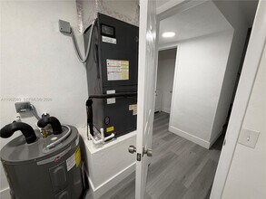 7155 W 2nd Way in Hialeah, FL - Building Photo - Building Photo