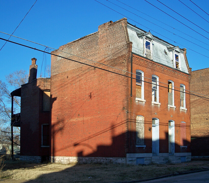 3413-3415 N 14th St in St. Louis, MO - Building Photo