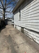 2345 Iowa St in Granite City, IL - Building Photo - Building Photo