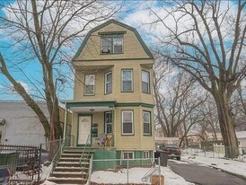 296 N Clinton St in East Orange, NJ - Building Photo