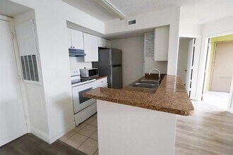 405 Fountainhead Cir in Kissimmee, FL - Building Photo - Building Photo