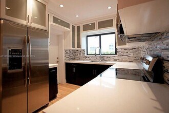 1717 Cortez St in Coral Gables, FL - Building Photo - Building Photo