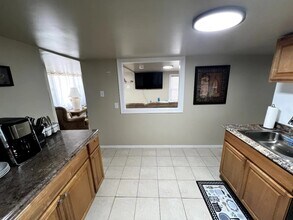 124 N Portland Ave in Ventnor City, NJ - Building Photo - Building Photo