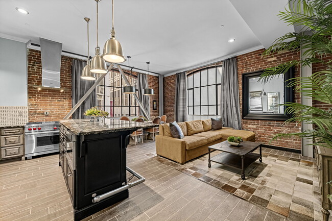 property at 16 Jessie St