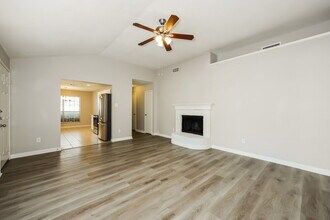 6417 Longmont Trail in Fort Worth, TX - Building Photo - Building Photo