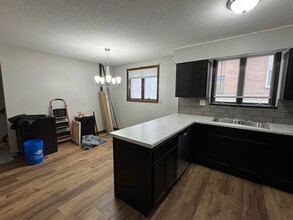 422 Commodore Dr, Unit 426 in Mankato, MN - Building Photo - Building Photo