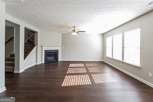 15 Candy Lilly Ln in Dallas, GA - Building Photo - Building Photo