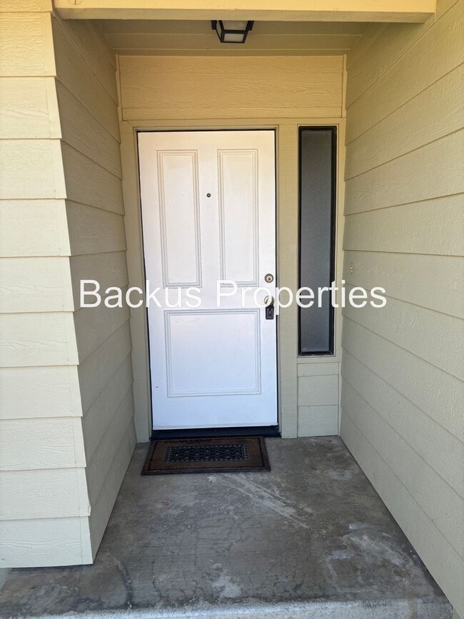 789 McDonald Way in Greenfield, CA - Building Photo - Building Photo