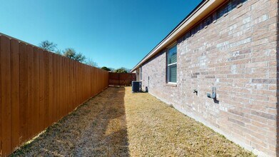 1705 Aztec Trce in Harker Heights, TX - Building Photo - Building Photo