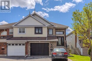 1566 Lisbon St in Ottawa, ON - Building Photo