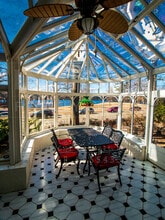 61 Pond St in Boston, MA - Foto de edificio - Building Photo