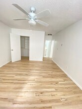 529 California Ave in Santa Monica, CA - Foto de edificio - Building Photo