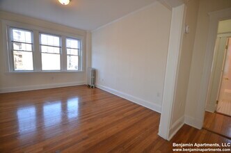 115 Kilsyth Rd, Unit 2 in Boston, MA - Building Photo - Building Photo