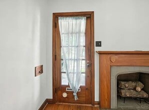 6256 Rogers Park Pl, Unit 1 in Cincinnati, OH - Foto de edificio - Building Photo
