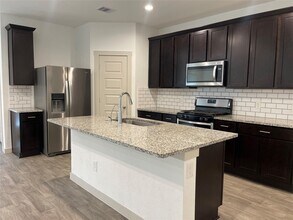 8107 Sugar Cane Ln in Arcola, TX - Building Photo - Building Photo