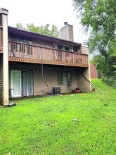 451 Hunter Hill Rd in Hudson, WI - Foto de edificio - Building Photo