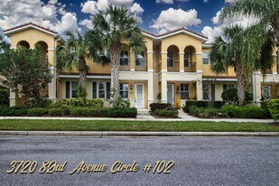 3720 82nd Ave Cir E in Sarasota, FL - Building Photo