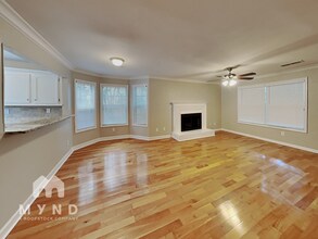 5210 Laurel Bridge Dr SE in Smyrna, GA - Building Photo - Building Photo