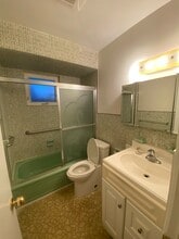 16 Peking Rd in Toronto, ON - Building Photo - Building Photo