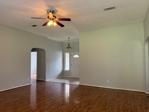 11502 Walraven Dr in Huffman, TX - Building Photo - Building Photo