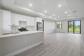 757 Joponica Ave S in Lehigh Acres, FL - Building Photo - Building Photo