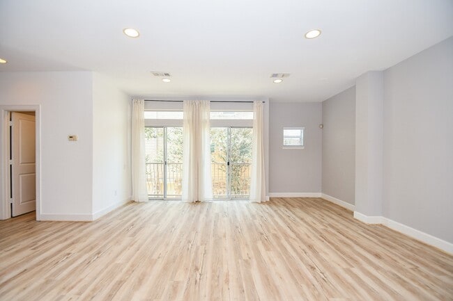 3507 Mosley Ct in Houston, TX - Foto de edificio - Building Photo