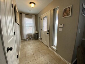 10713 Masters Cir in Jenks, OK - Building Photo - Building Photo
