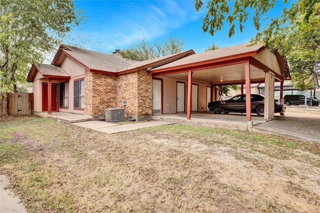 316 W William Cannon Dr in Austin, TX - Building Photo - Building Photo