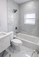7925 W 29th Way in Hialeah, FL - Building Photo - Building Photo