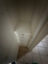 330 Kenwood Ave, Unit 328 #2 in Beloit, WI - Building Photo - Building Photo