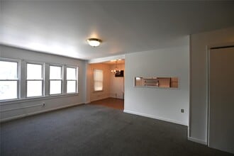 1328 Rte 9W in Marlboro, NY - Building Photo - Building Photo