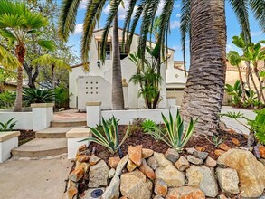 6213 Paseo Privado in Carlsbad, CA - Building Photo - Building Photo