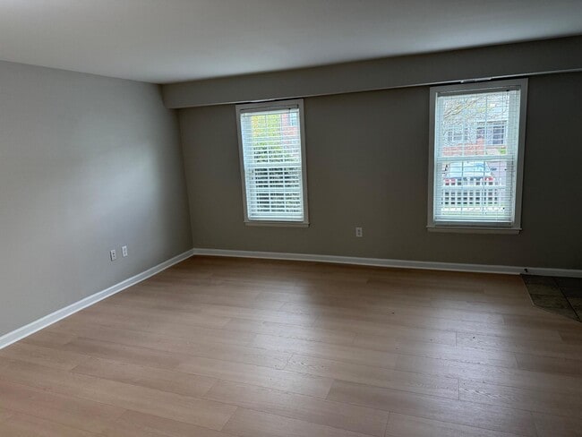 1203 Crosshill Ct in Lansdale, PA - Building Photo - Building Photo