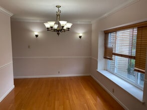 4 Andrew Ln in Lansdale, PA - Building Photo - Building Photo