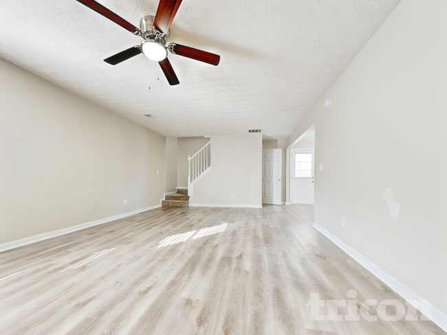 1681 Riverchase Cir NE in Conyers, GA - Foto de edificio - Building Photo