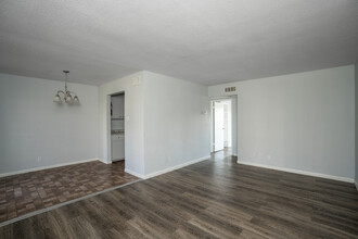 The Luke Apartments in McAllen, TX - Building Photo - Interior Photo