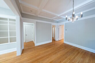 1460 W Foster Ave in Chicago, IL - Building Photo - Building Photo