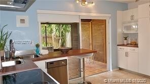 3627 NE 20th Ave-Unit -B in Fort Lauderdale, FL - Building Photo - Building Photo