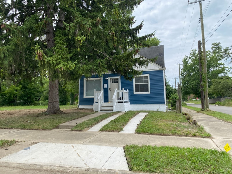 8509 Penrod St in Detroit, MI - Foto de edificio