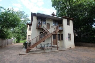 808 S Robertson Ave in Tyler, TX - Building Photo - Building Photo