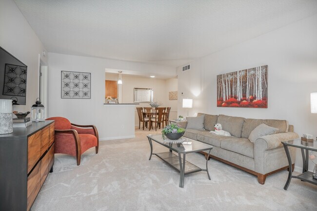 Lakeshore Crossing in Atlanta, GA - Foto de edificio - Interior Photo